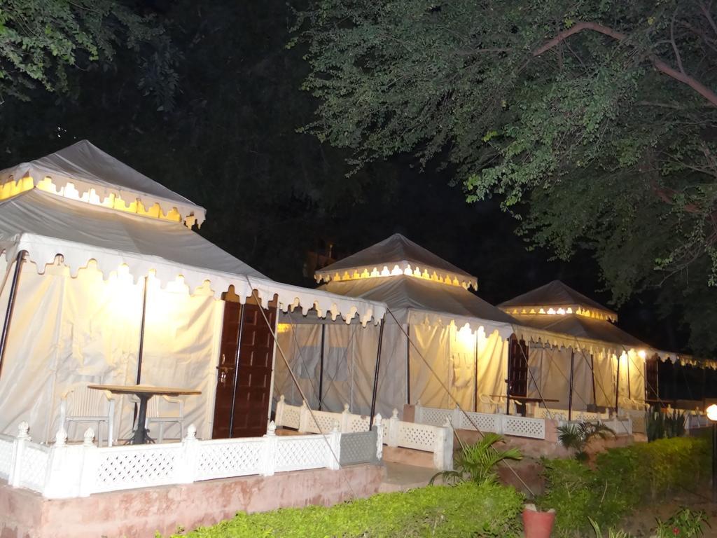 The Aravali Tent Resort 烏代浦 客房 照片